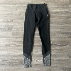 Beyond Yoga Barre3 High Waisted Midi Legging Black Gray Color Block XS